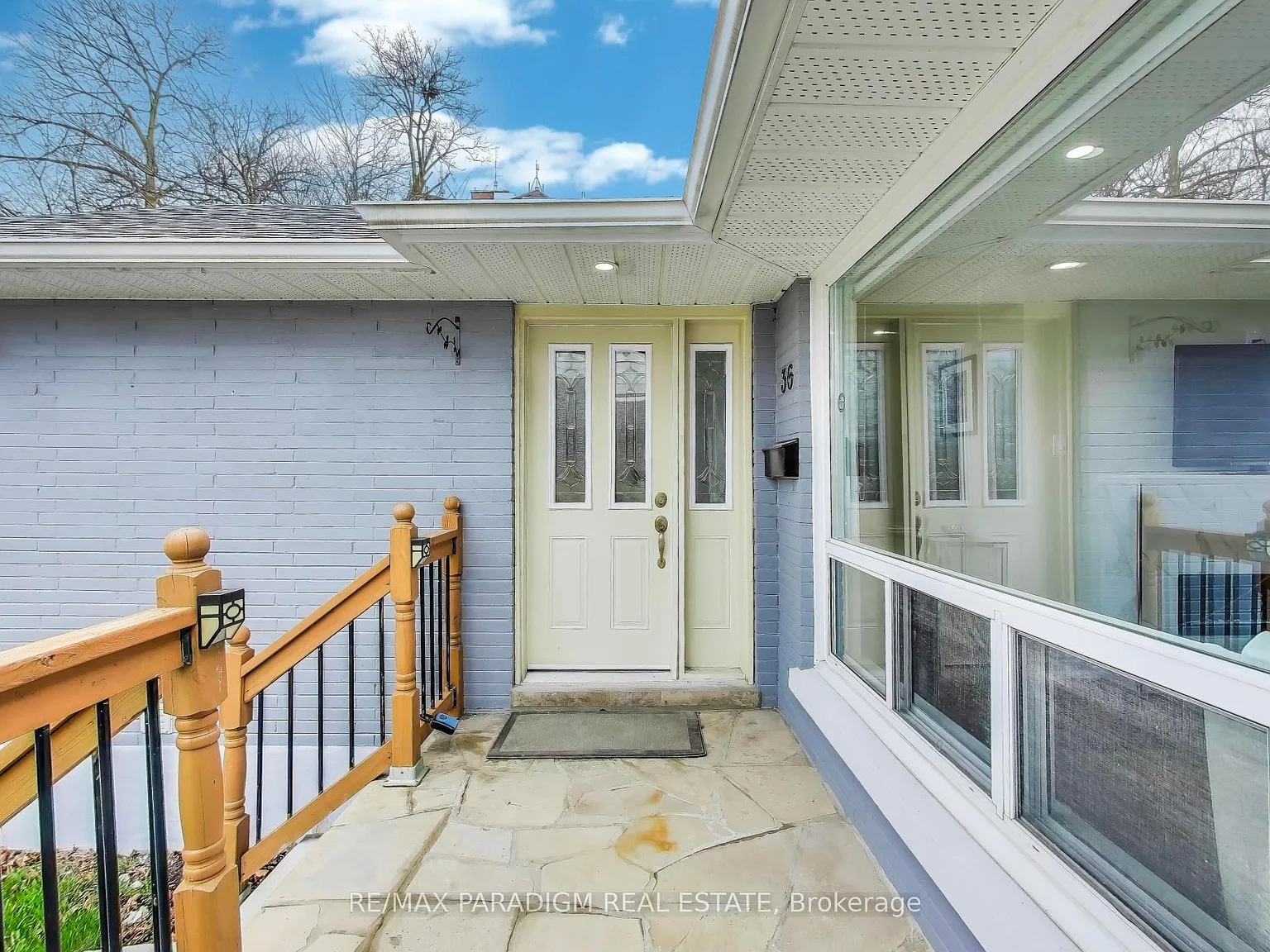 3 bed, $2,600 — Photo 2