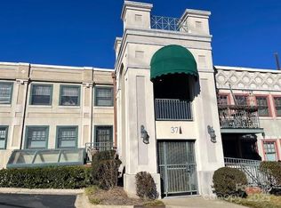 37 Hiawassee St APT W106, Asheville, NC 28801