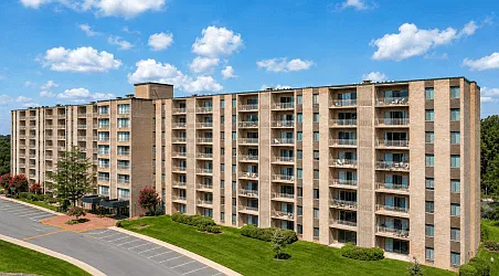 Seven Springs Apartments