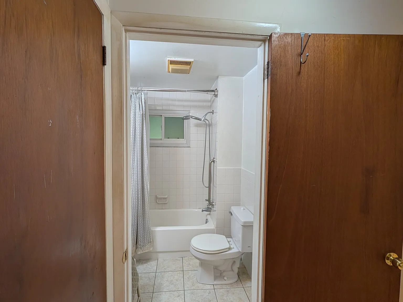 1 bed, 560 sqft, $1,000 — Photo 3