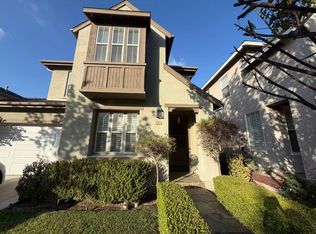 192 Woodbury, Irvine, CA 92620
