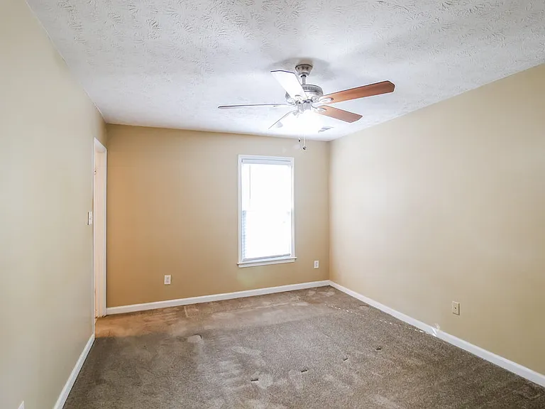 35 Oak View Dr — Photo 10