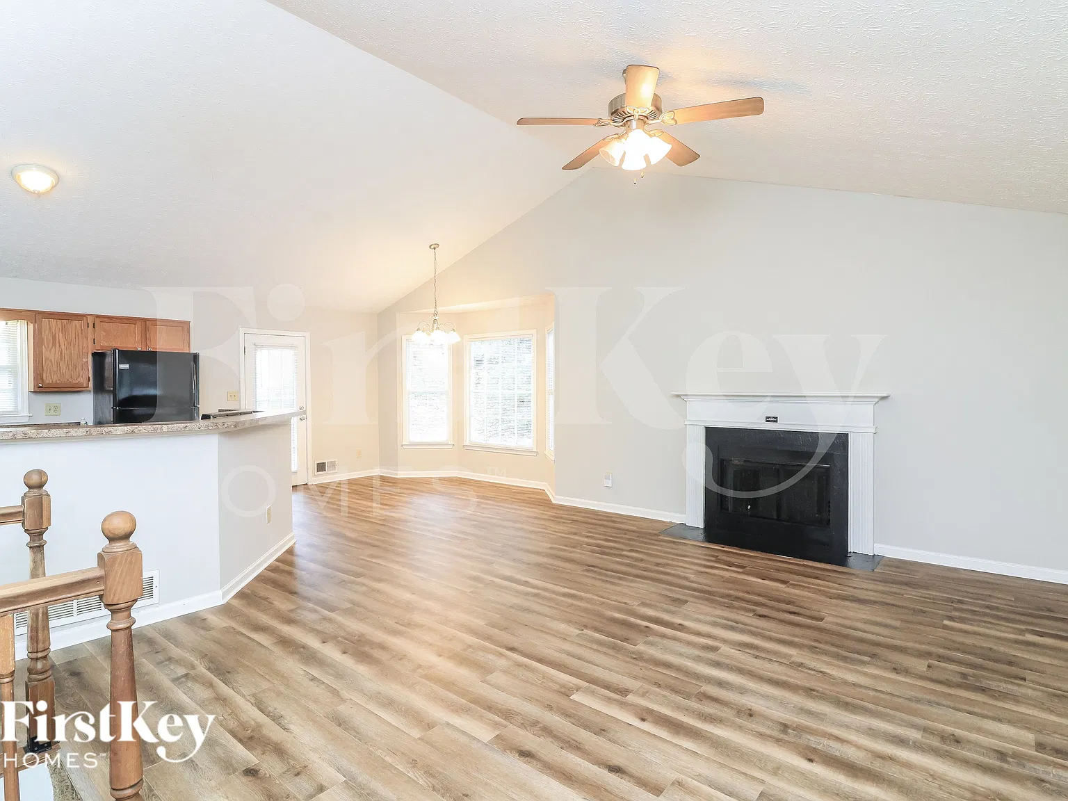 5 bed, 2.0 bath, 1320 sqft, $1,705 — Photo 3