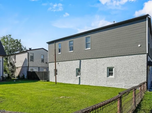 130 Garfield Ave, Lodi Boro, NJ 07644