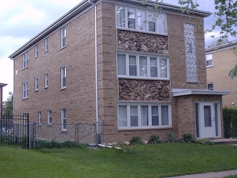 826 E Capri Dr #1 — Photo 25