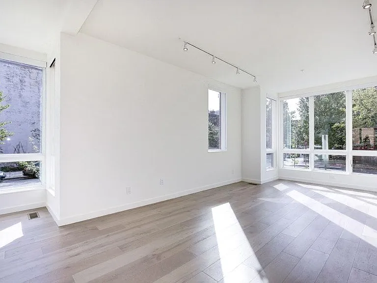 1001 O St NW #B — Photo 6