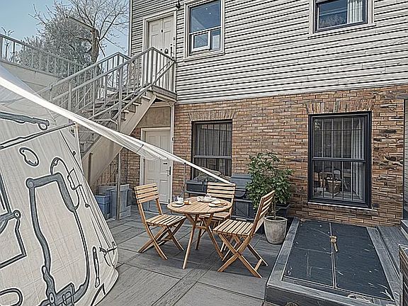 4th image of 250 4th Ave #1G