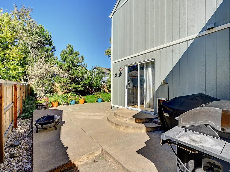 12737 W Aqueduct Dr — Photo 24