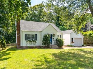 79 Circle Dr, Windsor Locks, CT 06096