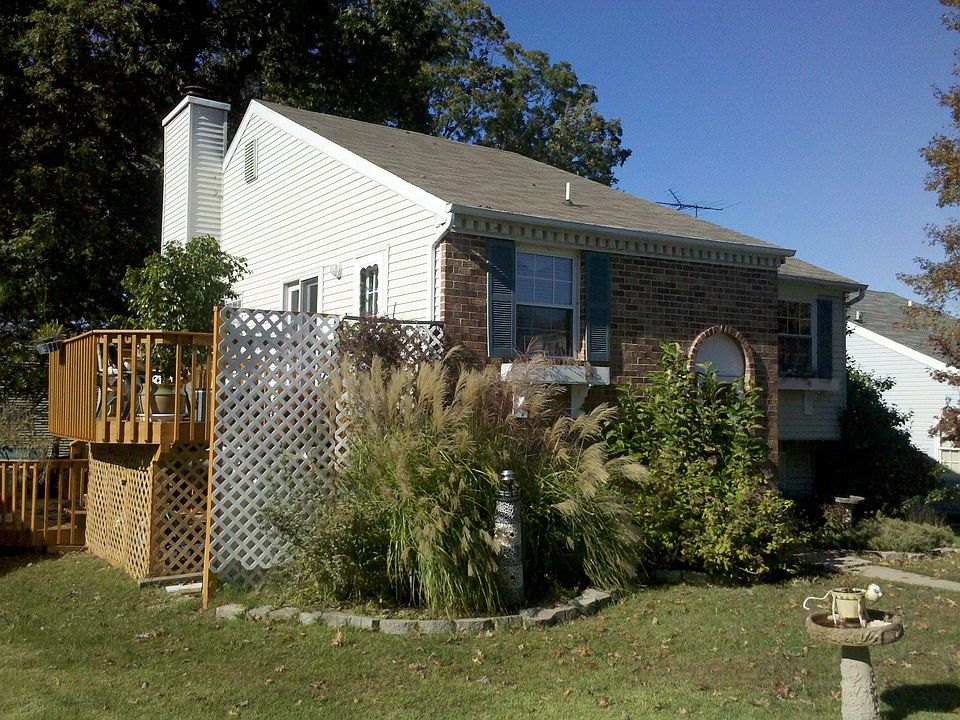 house before snow