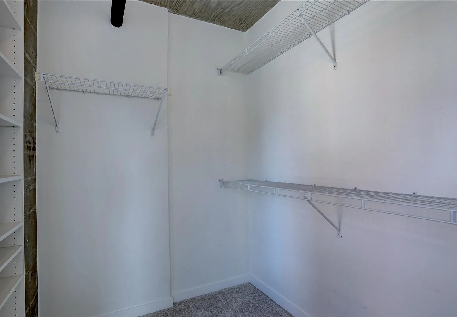 1 bed, 798 sqft, $2,350 — Photo 2