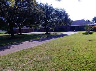 13302 Bay Place Dr, Beach City, TX 77523