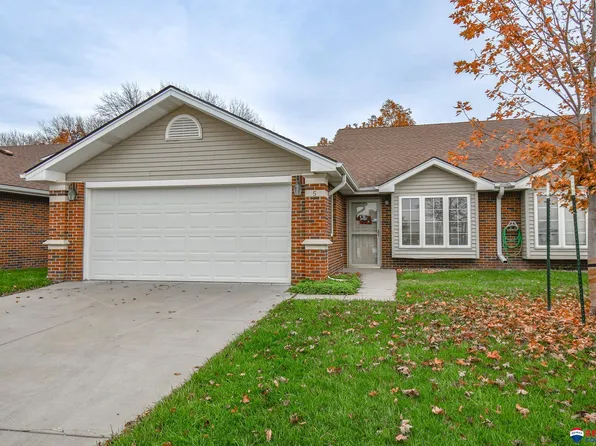 10330 N 140th St Unit 5, Waverly, NE 68462