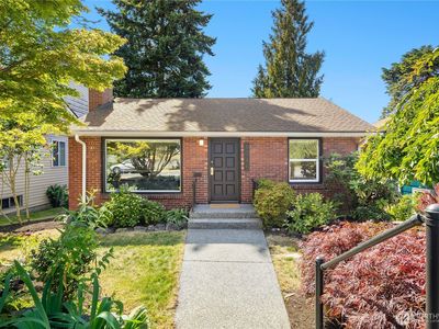 6045 36th Avenue SW, Seattle, WA, 98126
