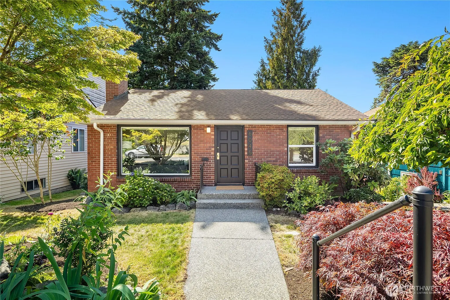 6045 36th Avenue SW photo 1