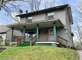 1429 Gibbs Ave NE, Canton, OH 44705