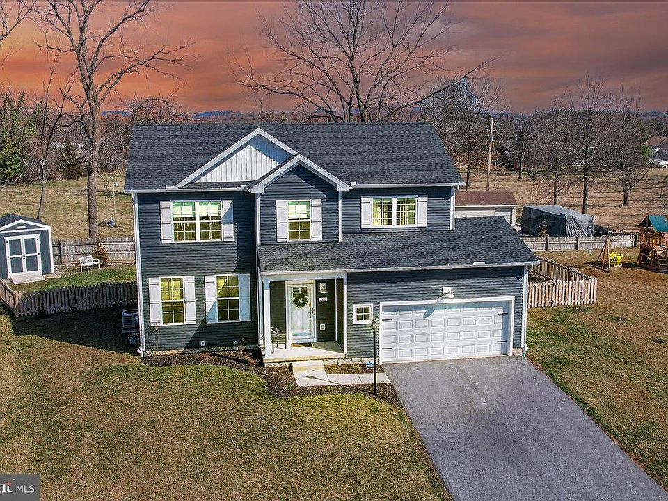 766 Weldon Dr, York, PA 17404 Zillow