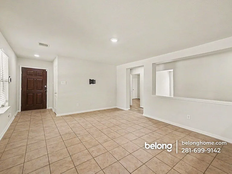 20739 Dickinson Manor Ln — Photo 9