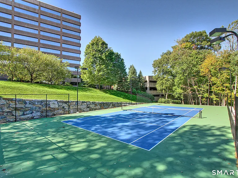 100 Parrott Dr #1106 — Photo 33