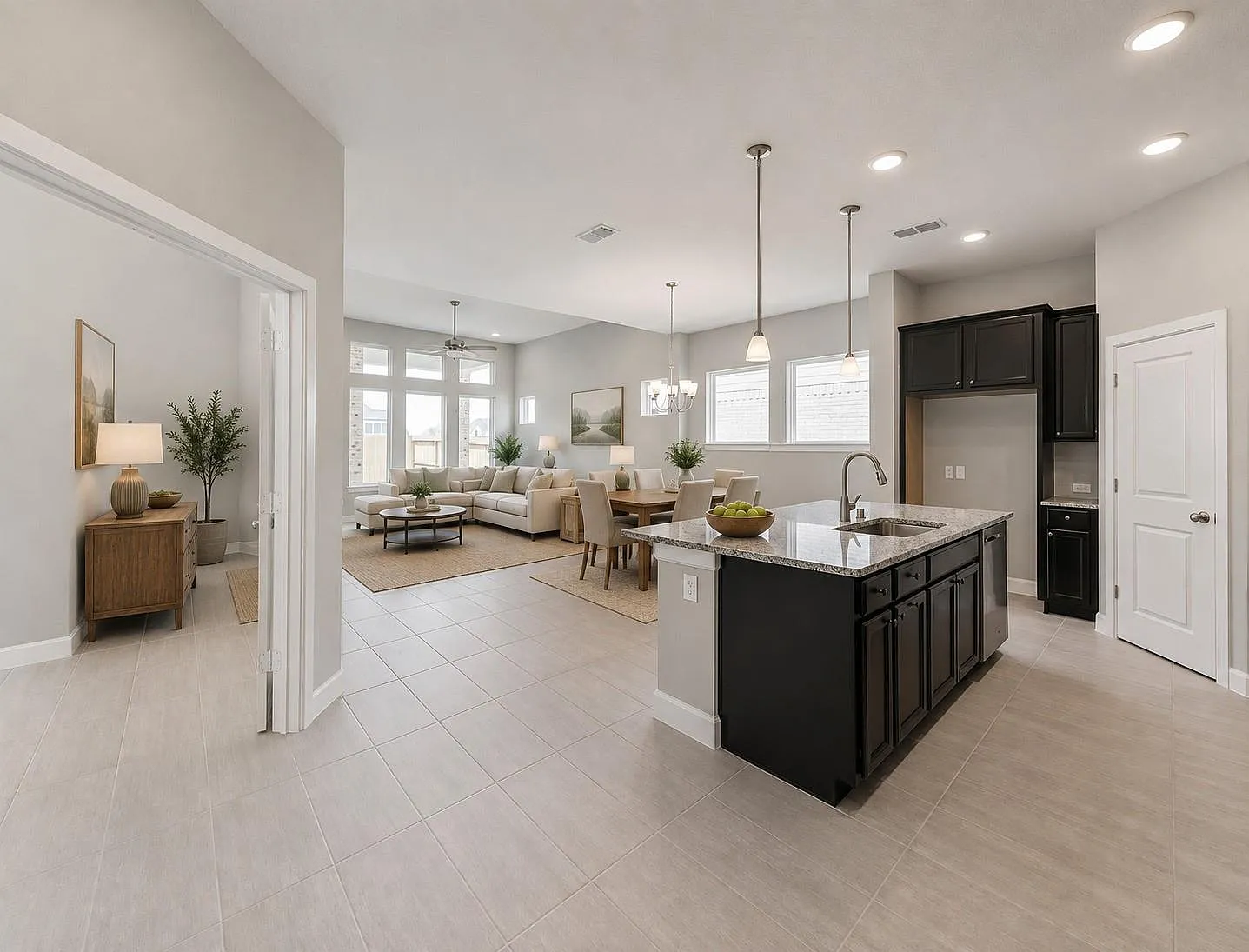 4 bed, 3.0 bath, 2305 sqft, $2,800 — Photo 4