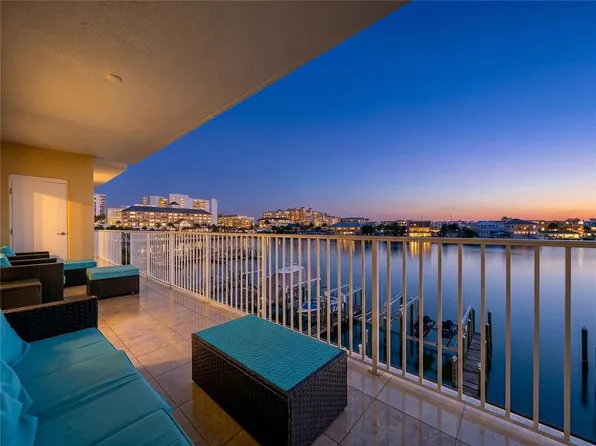 600 Bayway Blvd APT 304, Clearwater, FL 33767