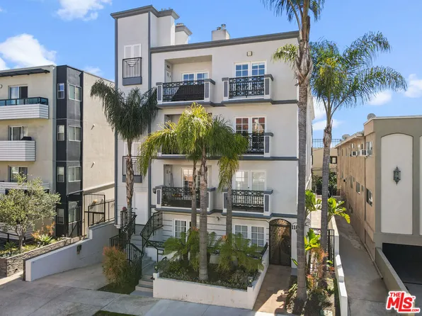 11826 Dorothy St APT 202, Los Angeles, CA 90049