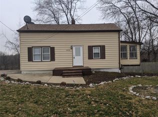 4616 Baumgartner Rd, Saint Louis, MO 63129