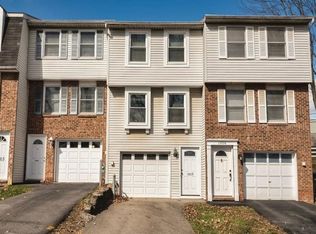 1005 Cottonwood Ct, Cranberry Township, PA 16066