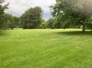 267 Duncaster Rd, Bloomfield, CT 06002