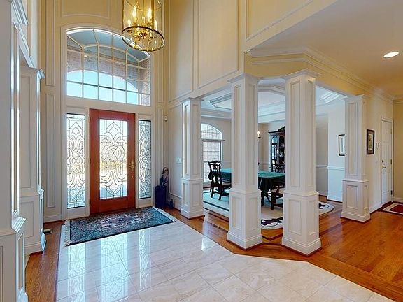 3rd image of 5160 Rollman Estates Dr