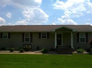 1200 W Old National Trl, Greenville, IL 62246