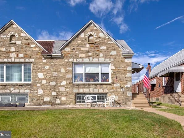 7718 Richard St, Philadelphia, PA 19152