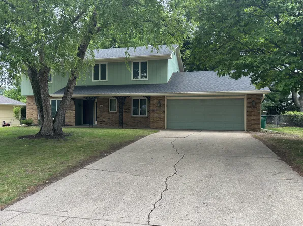 960 44th St, West Des Moines, IA 50265