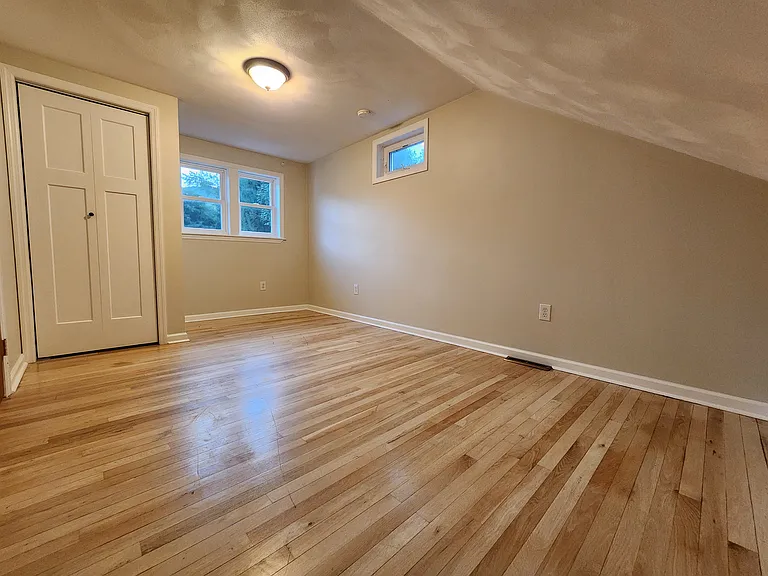 1 Circle Dr — Photo 16