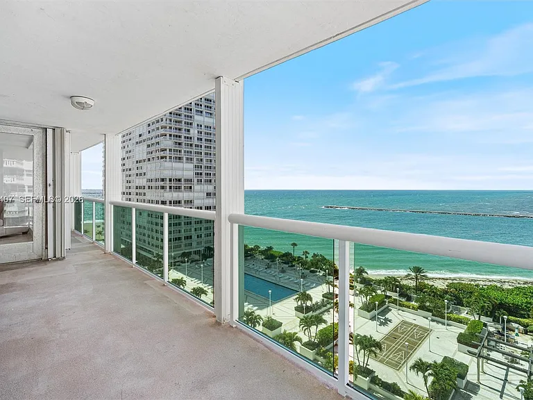2100 S Ocean Ln #1002 — Photo 22
