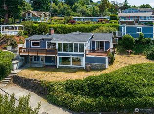 1608 Whittier St NE, Tacoma, WA