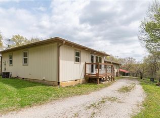 930 NE 231st Rd, Clinton, MO 64735