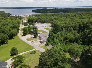 1090 Cypress Rd, Buchanan, TN 38222