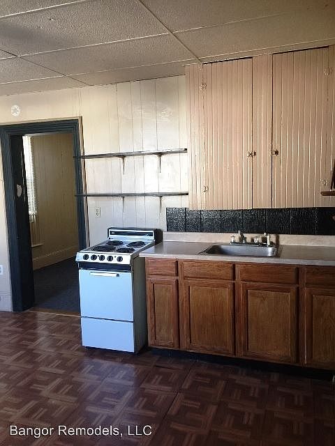 2nd image of 157 Forest Ave APT 2