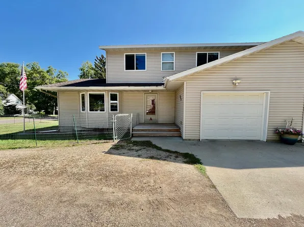 408 E Beech Ave #A, Fergus Falls, MN 56537