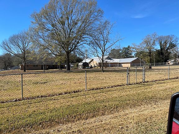 2nd image of 436 Ross Graves Dr