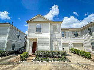 2622 Woodridge Cove Dr, Houston, TX 77087