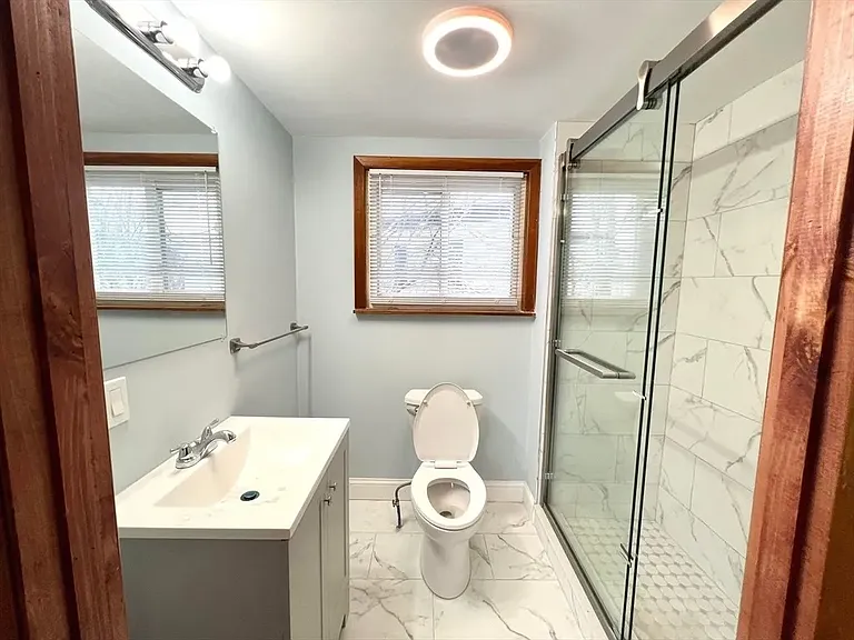 83-89 Webster Ave #2 — Photo 15
