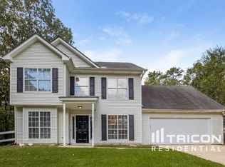 3455 Forrest Bend Ln, Snellville, GA 30039