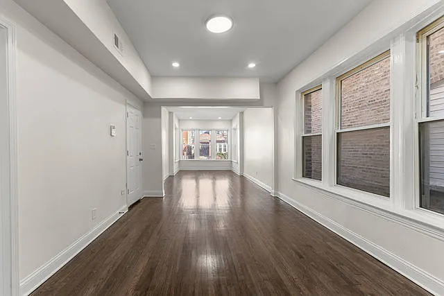 2 bed, 1400 sqft, $1,750 — Photo 2