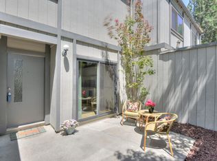 1422 Ashwood Dr, Martinez, CA 94553