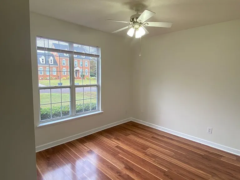 4545 Reigate Ct — Photo 15
