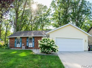 1052 Esther Blvd, Lima, OH