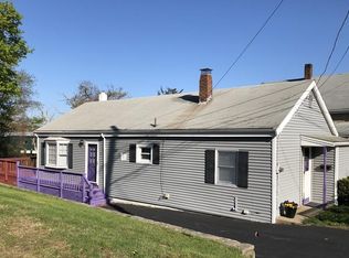 9 Springfield St, Gloucester, MA 01930