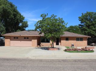 344 Douglas St, Hereford, TX 79045
